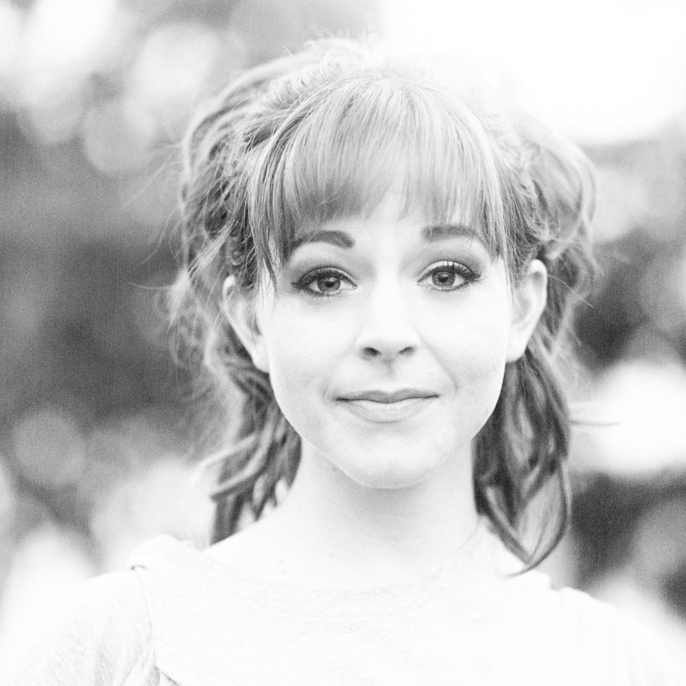 popmag000109-lindseystirling